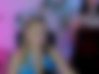 Live cam show with olivia-kit - Doggy Style on Camsoda