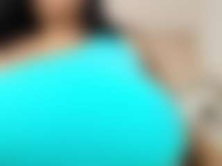 Live cam show with PlusSizeGoddess - Gagging on SinfulBabes