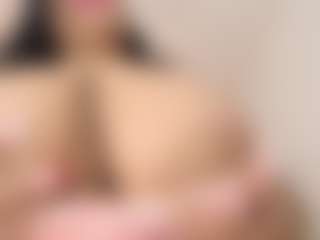 Live cam show with PlusSizeGoddess - Lovense Middle Aged on Camsoda
