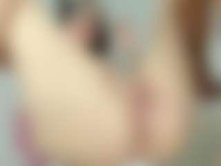 Live cam show with SalomeLust - White on hotwifechat.live | colombia