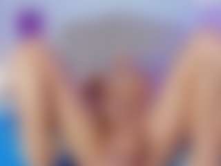 Live cam show with yensy-hott - Thick on sexylive.show