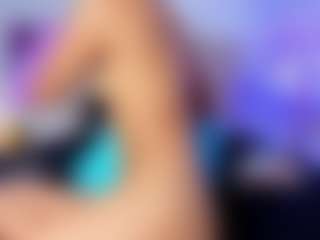 Live cam show with yensy-hott - Joi on hrnylive.com