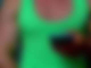 ZeinMiracles's Live Sex Cam Show