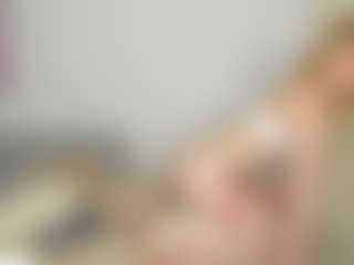 Annabella's Live Sex Cam Show