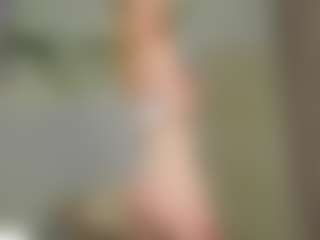 Annabella's Live Sex Cam Show