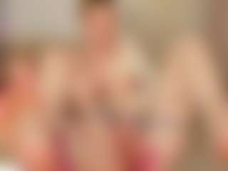 Live cam show with Annabella - Blonde Hair on Camsoda