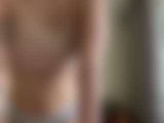 AvaEdson's Live Sex Cam Show