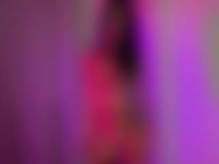 Live cam show with BeaPeria - Athletic Blowjob on sexylive.show