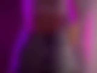 Live cam show with BeaPeria - Control on Chatstar