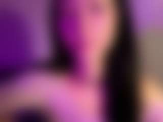 Live cam show with BeaPeria - Smoking on Camsoda