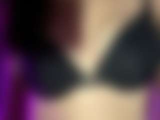 Live cam show with BeaPeria - Striptease on LiveSexCams6