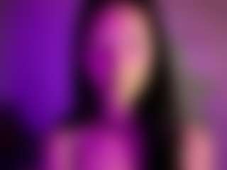 Live cam show with BeaPeria - Normal on Camsoda