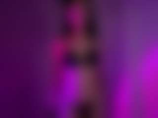 Live cam show with BeaPeria - Striptease on Camsoda