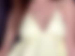 Live cam show with BeaPeria - Cute on parknlotfishbdy