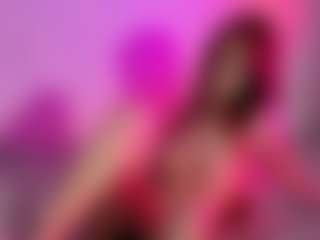 Live cam show with BeaPeria - Deepthroat on LiveSexCams6