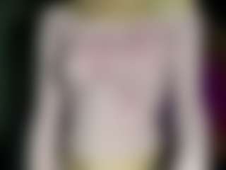 Live cam show with BeaPeria - Bikini on StripNow