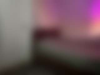 Live cam show with BeaPeria - Erotic Dance on CamClone