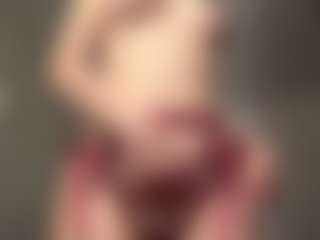 Live cam show with BeaPeria - Control on xDating