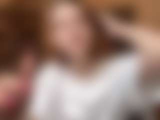 CarlineByler's Live Sex Cam Show