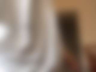 CarlineByler's Live Sex Cam Show