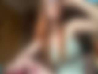 Live cam show with CarlineByler - Oil on Sweet Sext