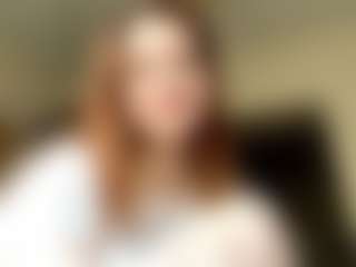 Live cam show with CarlineByler - Oil on EXY