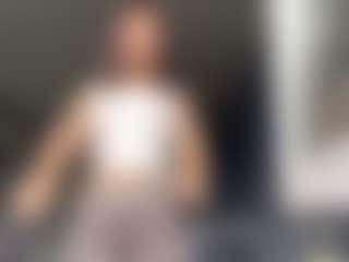 Live cam show with Hiko - Striptease Asian on boobsie.com