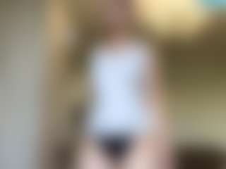 Live-Cam-Show mit Hiko - Pornstar Asian auf Camsoda