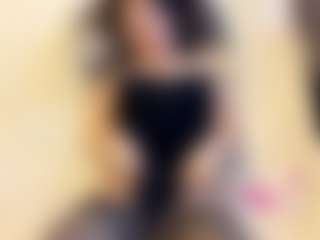 Live cam show with Hiko - Asian Big Ass on Gym Cam Girls
