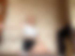 DeliaButkowski's Live Sex Cam Show