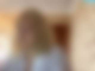 DeliaButkowski's Live Sex Cam Show
