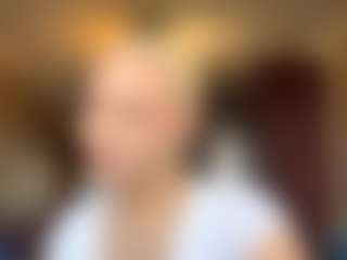 DeliaButkowski's Live Sex Cam Show