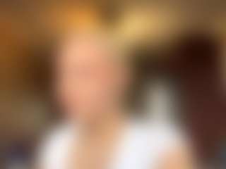 DeliaButkowski's Live Sex Cam Show