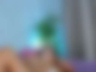 Live cam show with Eva-luxx - Control on intimatelivegirls.com