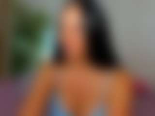 Live cam show with Eva-luxx - Ass Bouncing on Chatstar