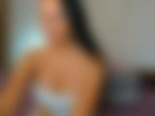 Live cam show with Eva-luxx - Blue Eyes on fapnchat