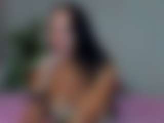 Live cam show with Eva-luxx - Cute on madthumbs
