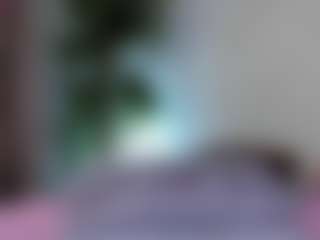 Show live cam dengan Eva-luxx - Role Play di Camsoda