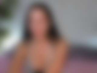 Live cam show with Eva-luxx - Bikini on pussylord.com