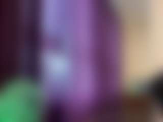 GlaydsDibiasi's Live Sex Cam Show