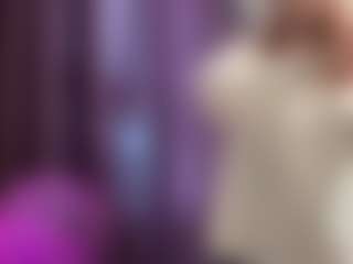 Show in cam erotica live di GlaydsDibiasi