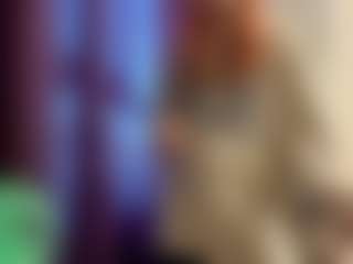 Live cam show with GlaydsDibiasi - Average on CamwithHer
