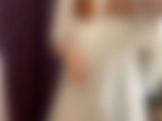 Live cam show with GlaydsDibiasi - Strip Brown Hair on liverealitysex.com