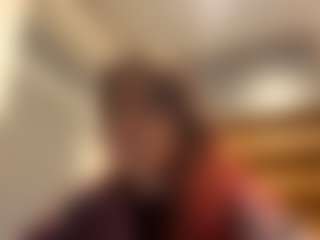 Live cam show with GlaydsDibiasi - Average on Uber Horny