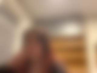 GlaydsDibiasi's Live Sex Cam Show