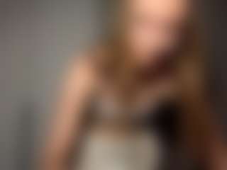 Eve's Live Sex Cam Show