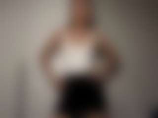 Live cam show with Eve - Domination on Gym Cam Girls