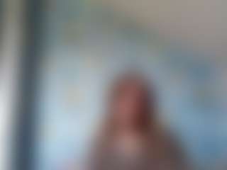 Lora's Live Sex Cam Show