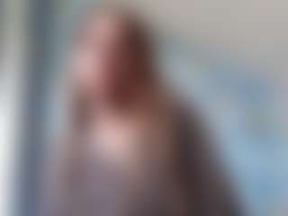 Lora's Live Sex Cam Show