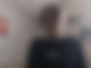 Lora's Live Sex Cam Show